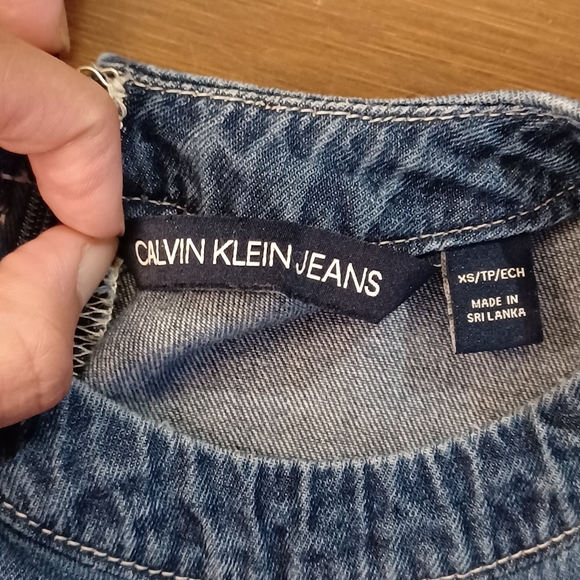 Calvin Klein Y2K denim top - Picture 4 of 13